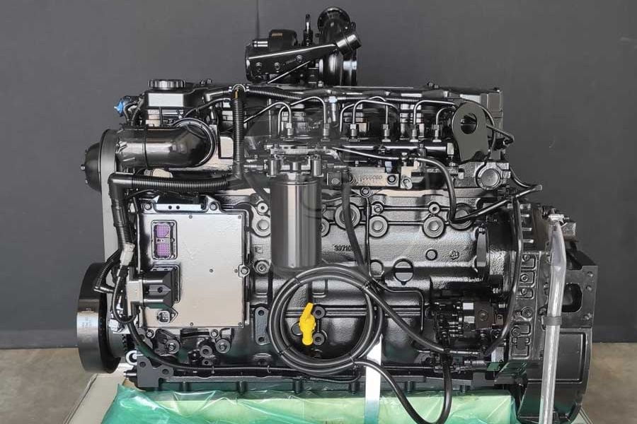 Động cơ Cummins trên xe lu Dynapac: Hiệu suất mạnh mẽ, bền bỉ cho mọi công trình